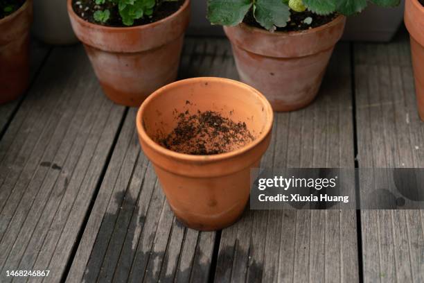 empty pot - flower pot stock pictures, royalty-free photos & images