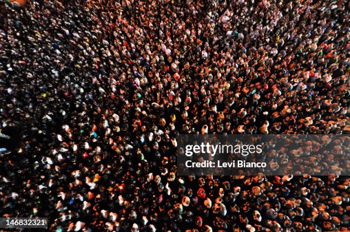 Crowd Crowd