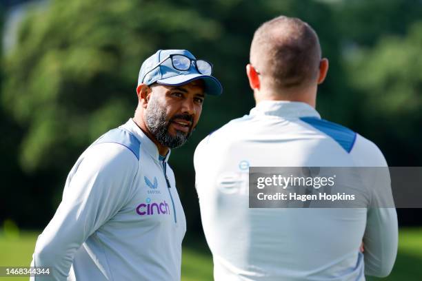 Spin Bowling Coach Jeetan Patel talks to Coach Brendon McCullum during an England Test squad training session at Basin Reserve on February 22, 2023...