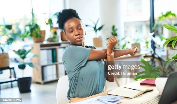 office stretching, black woman and business employee ready for working and typing. employee, digital creative writer and desk job of a online content creator with arm stretch feeling relax at work - esticar imagens e fotografias de stock