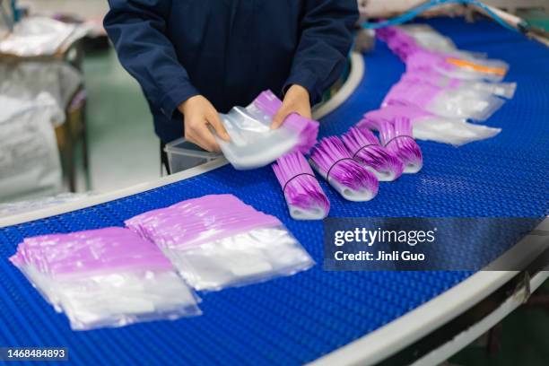 Tissue Packing Process 306 Tissue Processing Stock Photos, High-Res Pictures, and Images ...