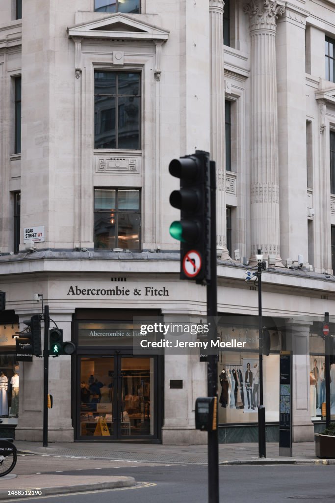 London Landmarks During London Fashion Week