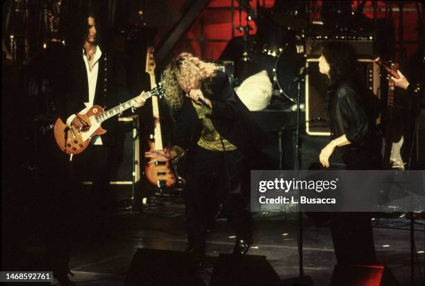 American rock band Aerosmith perform after they inducted Led Zepplin into The Rock and Roll Hall Of Fame on January 12, 1995 at The Waldorf Astoria...