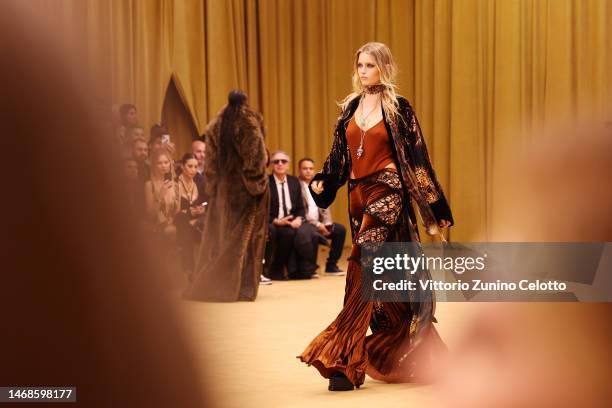 Model walks the runway at the Roberto Cavalli fashion show during the Milan Fashion Week Womenswear Fall/Winter 2023/2024 on February 22, 2023 in...