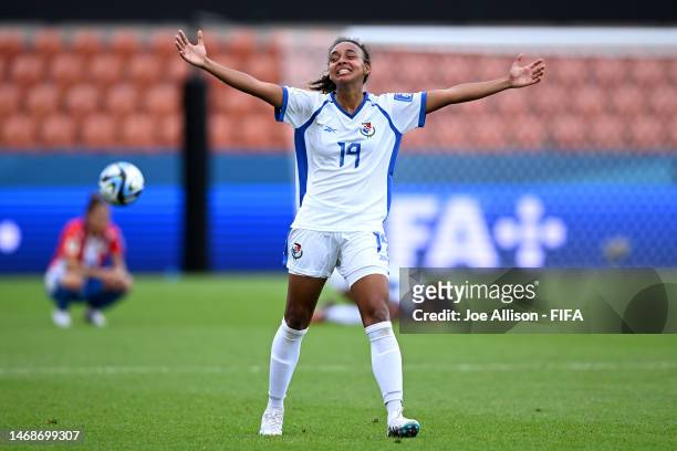 Lineth Cedeno of Panama celebrates at the final whistle after her team's victory and qualification for the 2023 FIFA Women's World Cup during the...