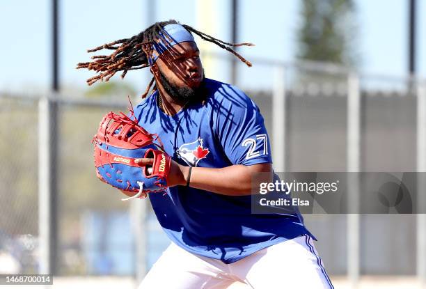 Vladimir Guerrero Jr. #27 of the Toronto Blue Jays fields the ball during practice at the Toronto Blue Jays Spring Training Facility on February 22,...