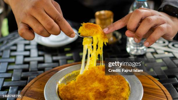 turkish kunefe - kanafeh stock pictures, royalty-free photos & images