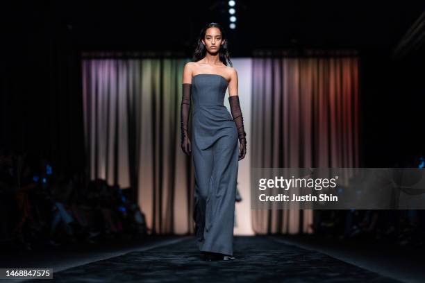 Model walks the runway at the Alberta Ferretti fashion show during the Milan Fashion Week Womenswear Fall/Winter 2023/2024 on February 22, 2023 in...