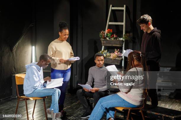 Practic Acting Acting Workshop Photos and Premium High Res Pictures - Getty Images