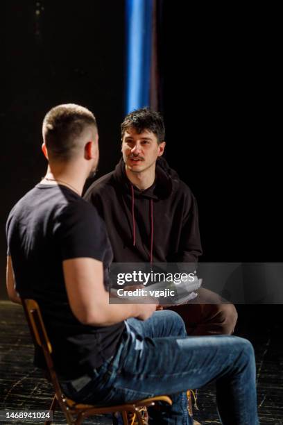 Impression Actor Improv Actors Photos and Premium High Res Pictures - Getty Images