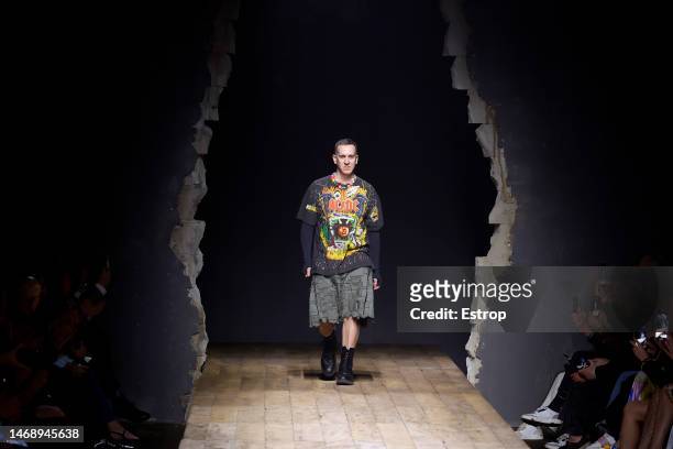 Fashion designer Jeremy Scott at the Moschino fashion show during the Milan Fashion Week Womenswear Fall/Winter 2023/2024 on February 23, 2023 in...