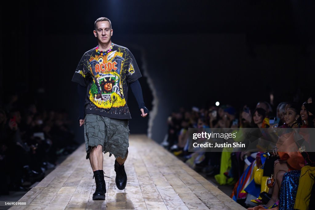 Moschino - Runway - Milan Fashion Week Womenswear Fall/Winter 2023/2024