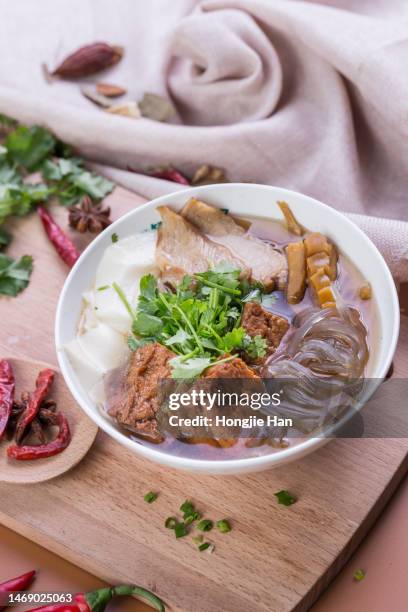 chinese delicacy bean flower vermicelli - 花粉 bildbanksfoton och bilder