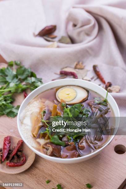 chinese delicacy bean flower vermicelli - 花粉 fotografías e imágenes de stock