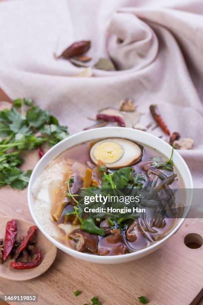 chinese delicacy bean flower vermicelli - 花粉 foto e immagini stock