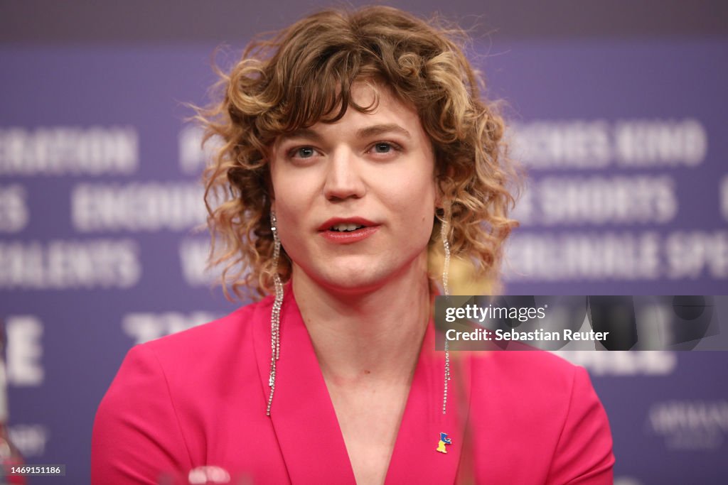 Thea Ehre attends the