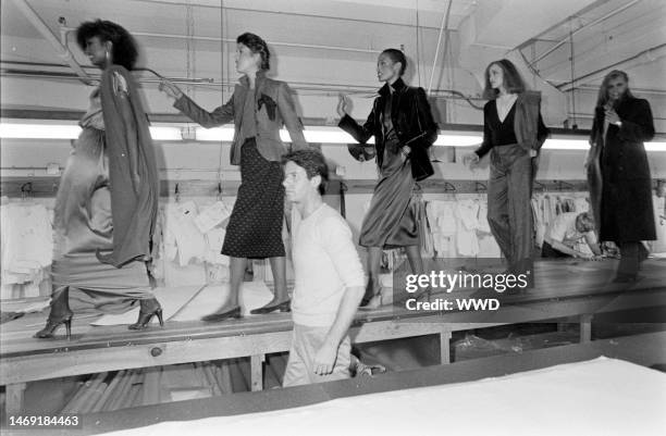 Designer Calvin Klein and models Janice Dickinson, Beverly Johnson, Alva Chinn and Patti Hansen