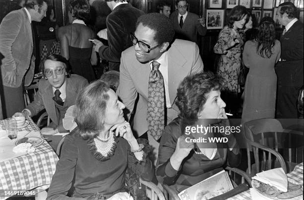 Maureen Stapleton attends a farewell party for outgoing New York City Mayor John Lindsay at Gallagher's in Manhattan on December 26, 1973.
