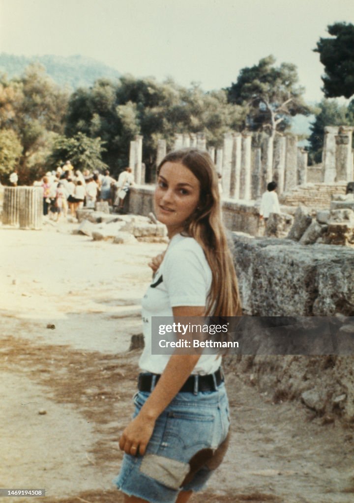 Patricia Hearst In Greece
