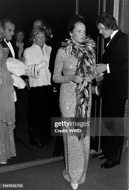 Deane F. Johnson , Anne Ford Johnson , and Charlotte Ford Forstmann attend a benefit for Cedars-Sinai Hospital in Los Angeles on October 23, 1973.