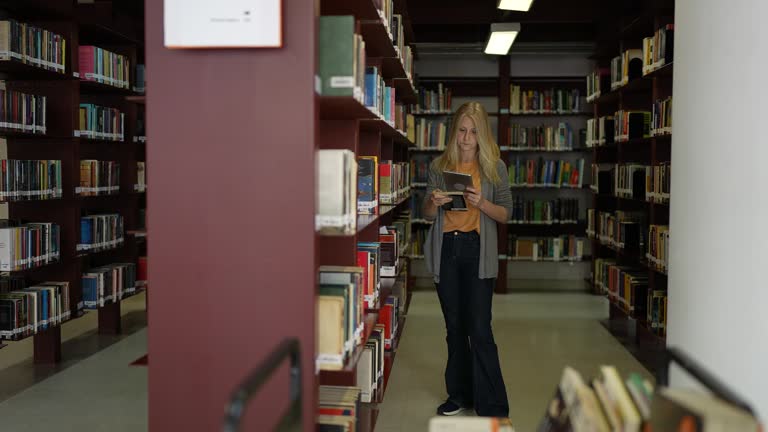 Book Library Viode 52 Library Book Scan Stock Videos, Footage, & 4K Video Clips - Getty Images