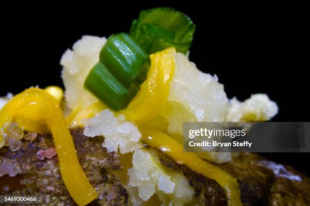 baked potato - grão de amido imagens e fotografias de stock