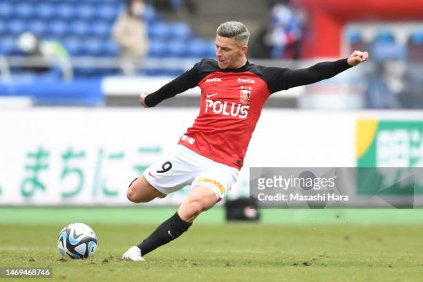 Bryan Linssen of Urawa Reds in action during the J.LEAGUE Meiji Yasuda J1 2nd Sec. Match between Yokohama F･Marinos and Urawa Red Diamonds at NISSAN...