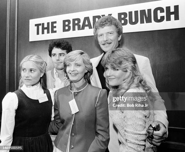 Some of the 'Brady Bunch'- Maureen McCormick, Christopher Knight, Florence Henderson, Robert Reed and Eve Plumb joined other television stars from...