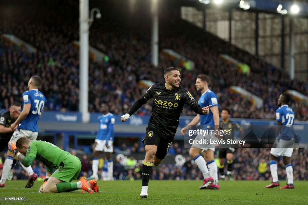 Everton FC v Aston Villa - Premier League