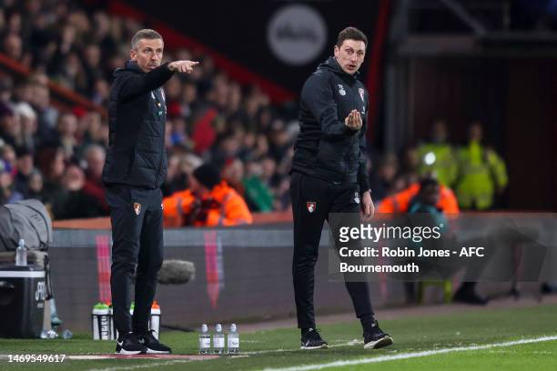 Head Coach Gary O'Neil with assistant Tommy Elphick during the Premier League match between AFC Bournemouth and Manchester City at Vitality Stadium...