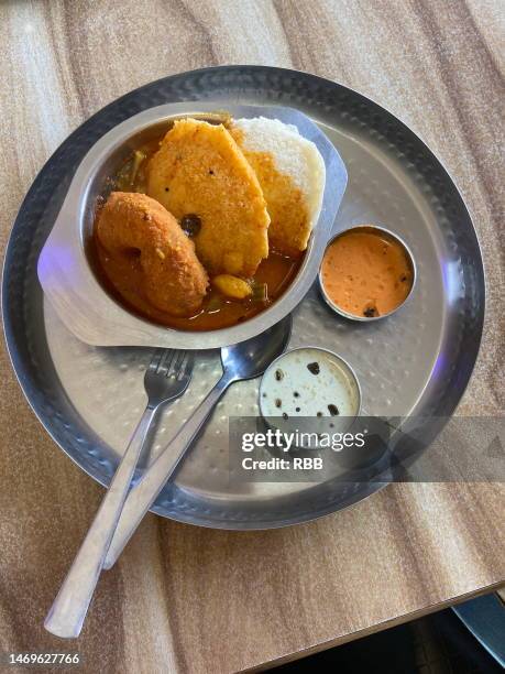 hot idli sambar - idli fry stock pictures, royalty-free photos & images
