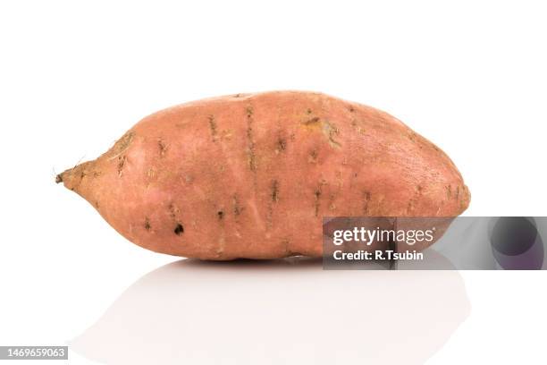 sweet potato batata on the white background isolated - kartoffelblüte nahaufnahme stock-fotos und bilder