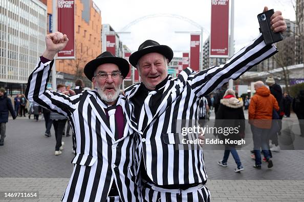 Newcastle United Black & White Stripe Fabric Bunting - 3 Meter Football Party Decoration