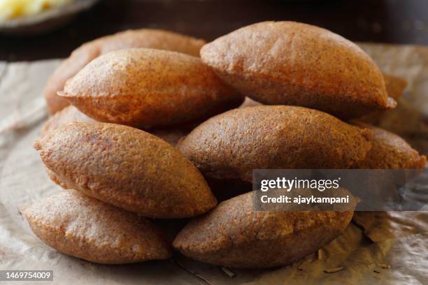 madua flour golgappe - tamarind bildbanksfoton och bilder