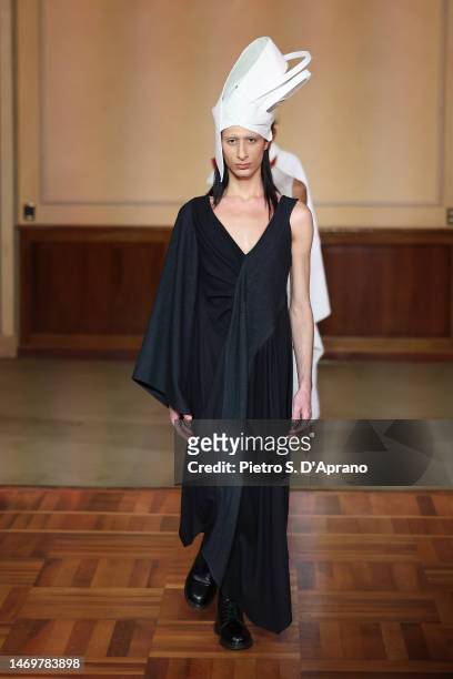 Model walks the runway at the Atsushi Nakashima fashion show during the Milan Fashion Week Womenswear Fall/Winter 2023/2024 on February 26, 2023 in...