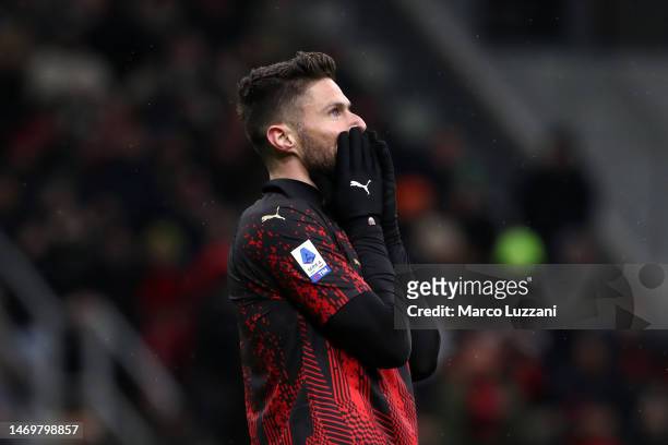 Olivier Giroud of AC Milan reacts during the Serie A match between AC MIlan and Atalanta BC at Stadio Giuseppe Meazza on February 26, 2023 in Milan,...