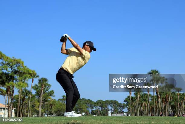 Justin Suh of the United States hits his first shot on the 8th hole during the final round of The Honda Classic at PGA National Resort And Spa on...