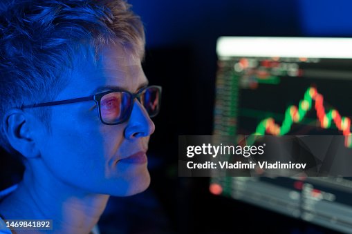 A woman working on a data visualisation tool A woman working on a data visualisation tool