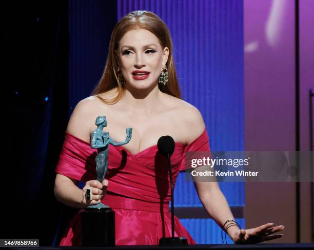 Jessica Chastain accepts the Outstanding Performance by a Female Actor in a Television Movie or Limited Series award for “George & Tammy” onstage...