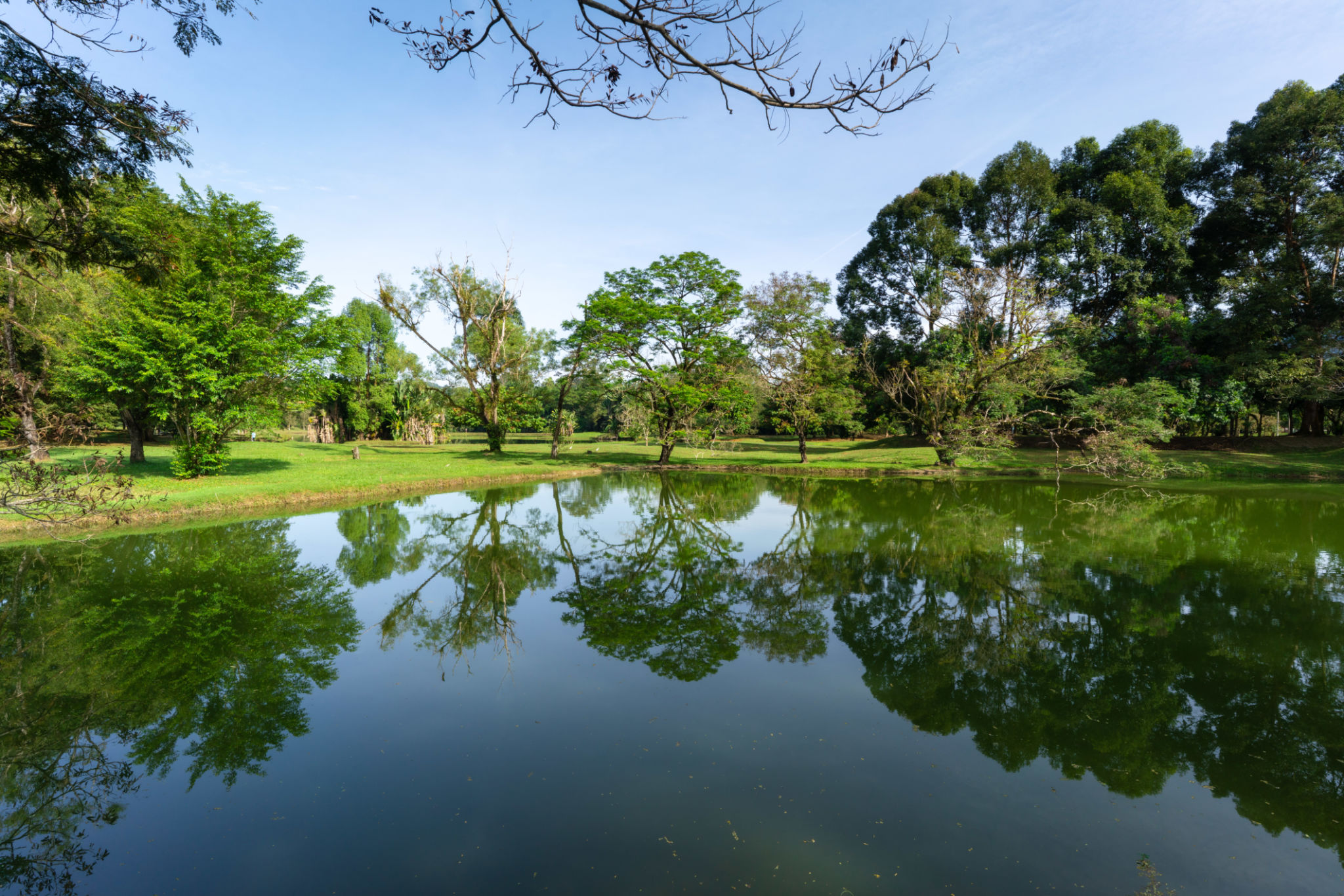 outdoor lake park