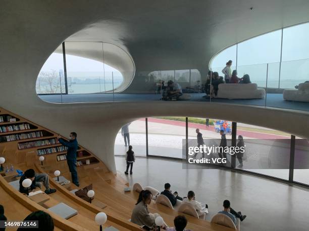Hainan Library Hainan Library Photos and Premium High Res Pictures - Getty Images