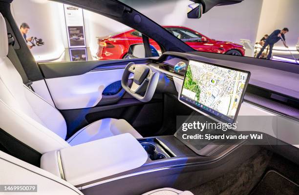 Tesla Model X Photos and Premium High Res Pictures - Getty Images