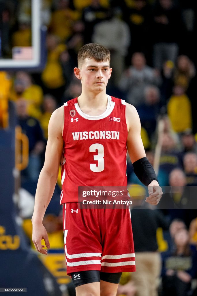 Connor Essegian Connor Essegian of the Wisconsin Badgers looks on against the... News