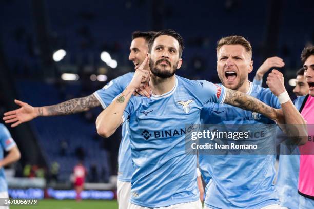 Luis Alberto of SS Lazio celebrates after scoring a goal to make it 1-0 during the Serie A match between SS Lazio and UC Sampdoria at Stadio Olimpico...