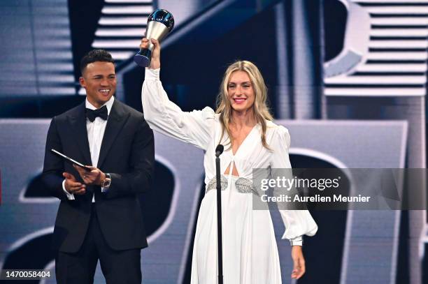 Alexi Putellas poses with the Best FIFA Women's Player 2022 award during The Best FIFA Football Awards 2022 on February 27, 2023 in Paris, France.