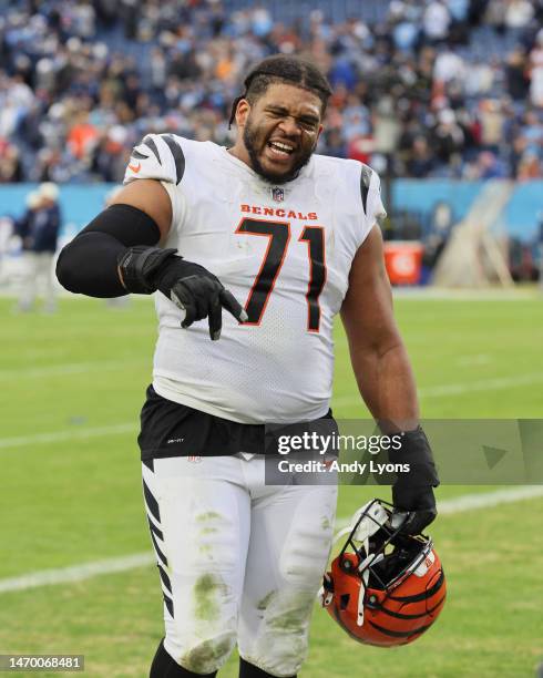 La'el Collins of the Cincinnati Bengals against the Tennessee Titans at Nissan Stadium on November 27, 2022 in Nashville, Tennessee.