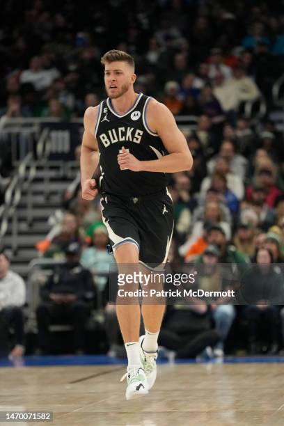 Meyers Leonard of the Milwaukee Bucks in action against the Phoenix Suns in the second half at Fiserv Forum on February 26, 2023 in Milwaukee,...