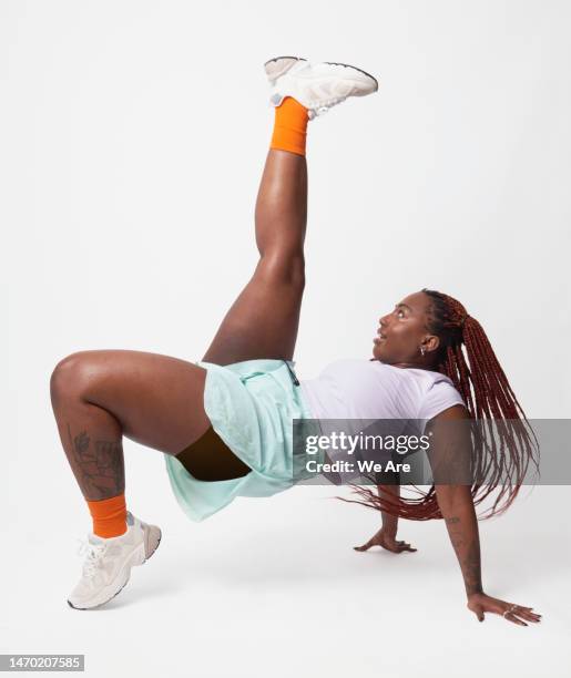 active fitness - strong stock pictures, royalty-free photos & images