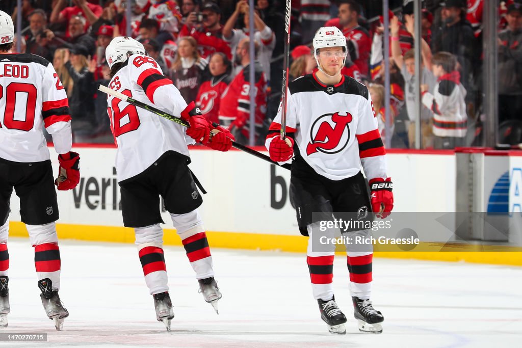 Devils Flyers Jack Hughes of the New Jersey Devils taps Jesper Bratt of the New ...