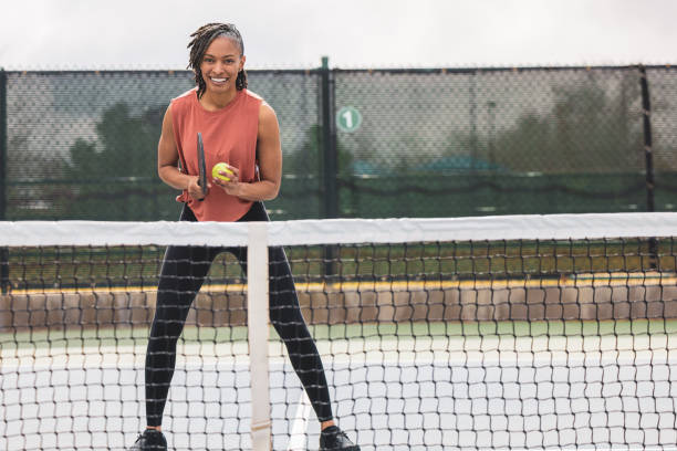 pickleball - pickleball stock pictures, royalty-free photos & images